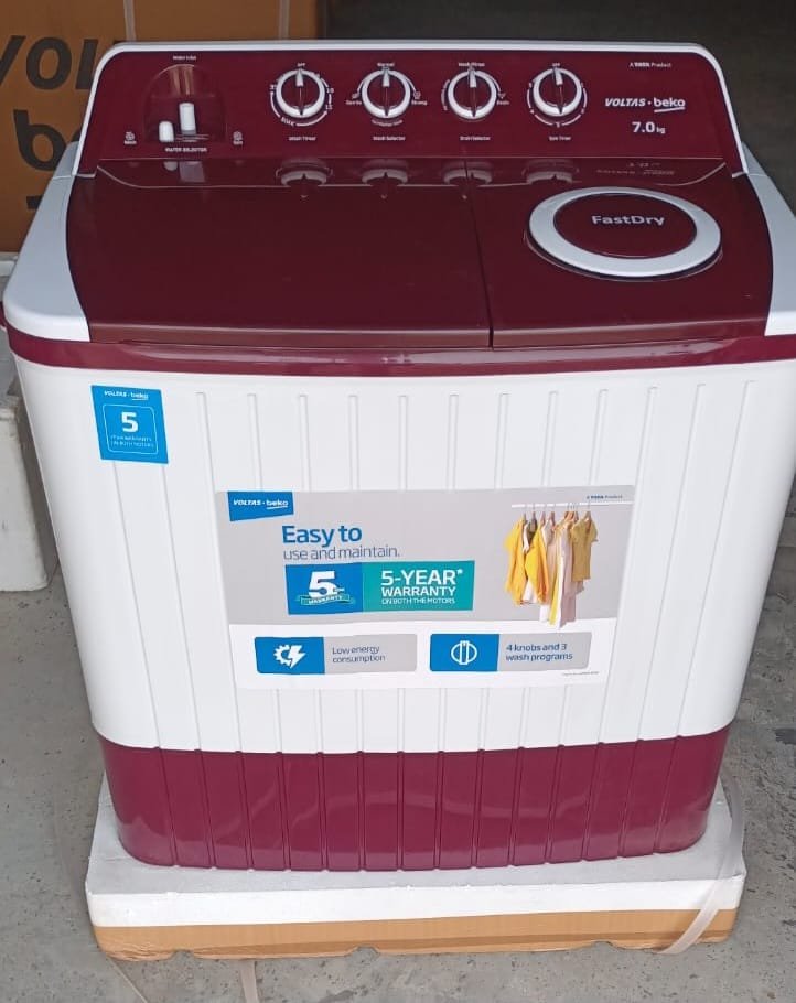 VOLTAS SEMI WASHING MACHINE 7 KG