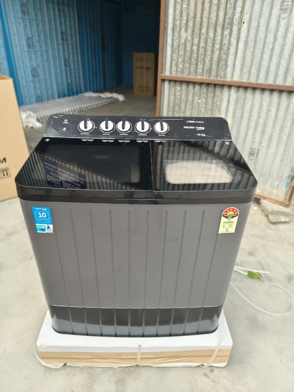 VOLTAS WASHING MACHINE 14KG