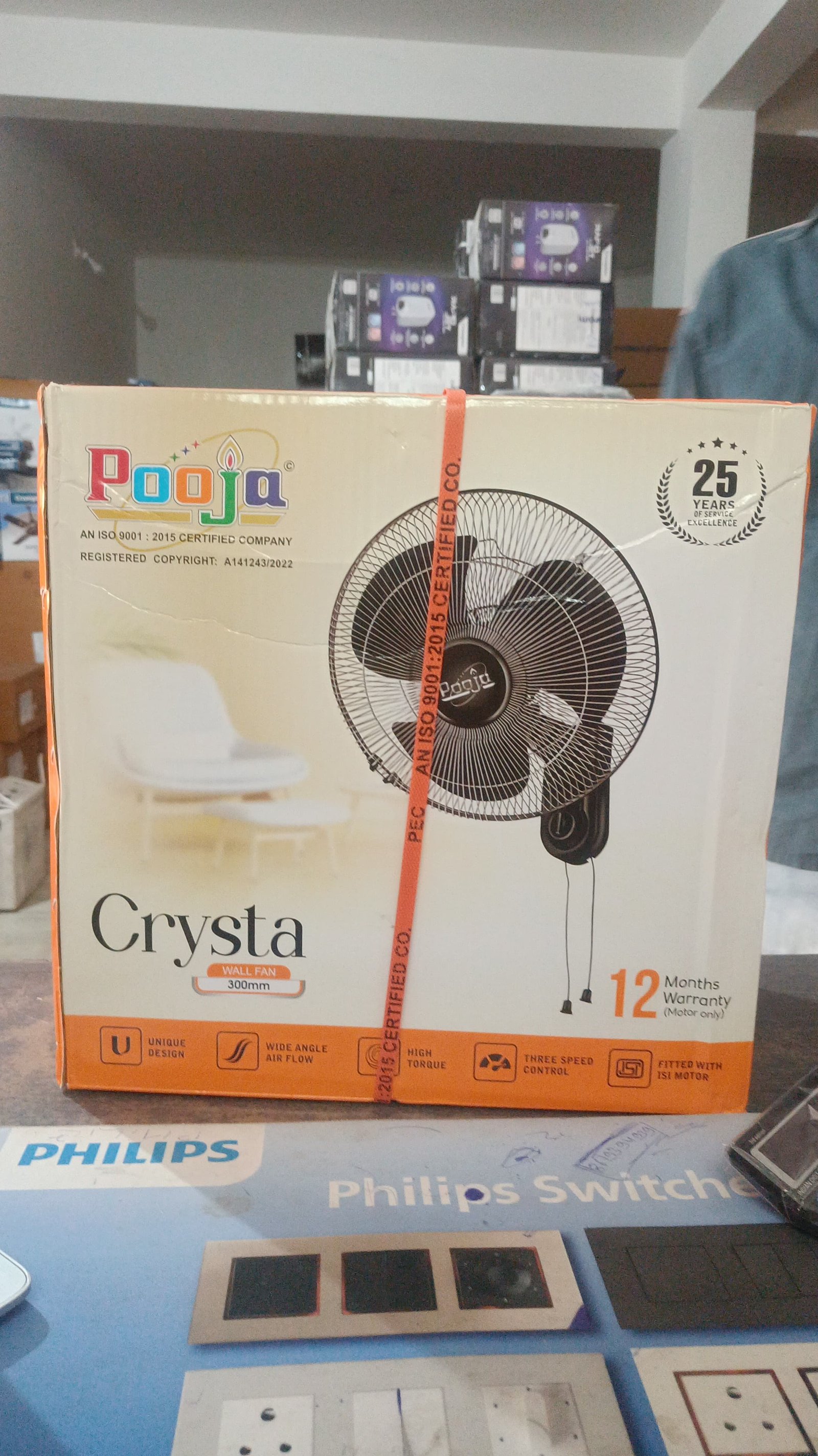 Crysta wall fan